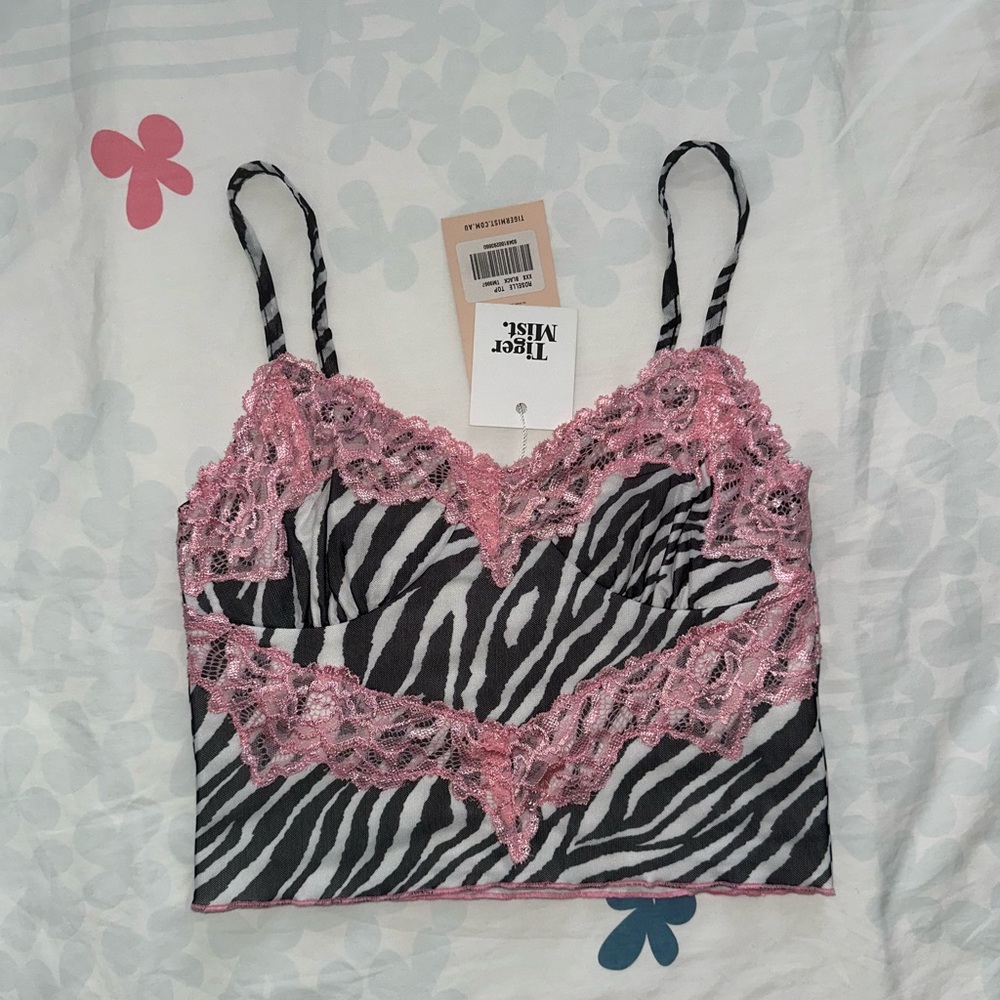 Tiger Mist Zebra Roselle Top